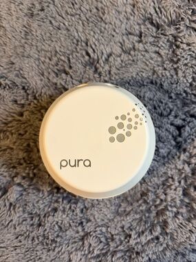 Pura Smart Home Fragrance Plug-In